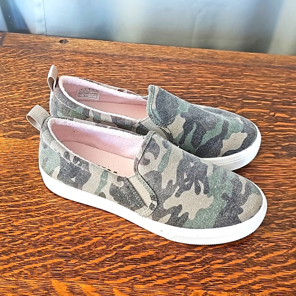 Skechers Slip on Shoe